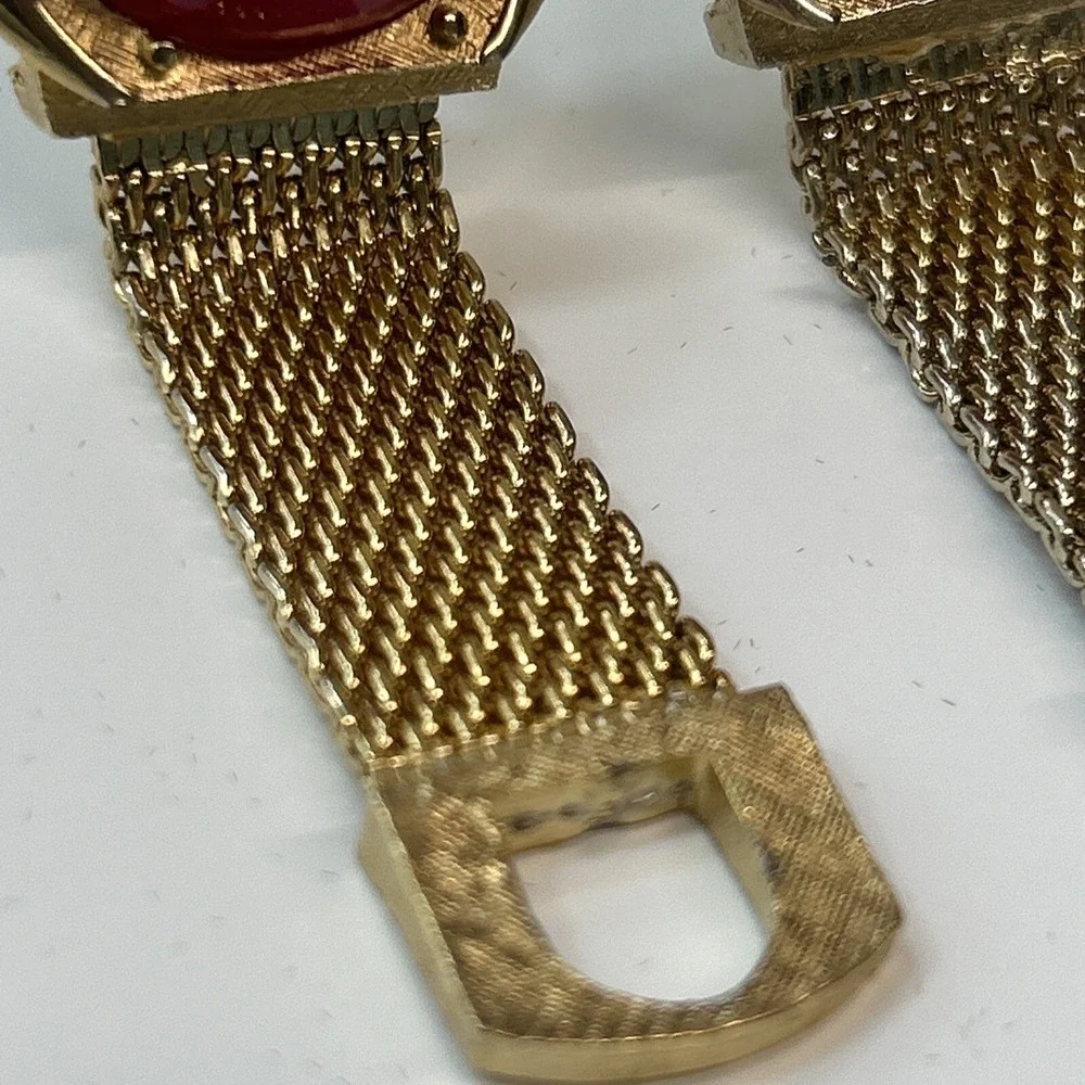 Swank Pink Moonglow & Gold Tone Cuff Links Signed Vintage Oval Gem Clasp Stamped